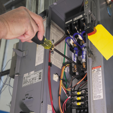 Adjustable Screwdriver, #2 Phillips, 1/4-Inch Slotted