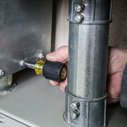 Multi-Bit Screwdriver / Nut Driver, 6-in-1, Stubby, Ph, Sl Bits