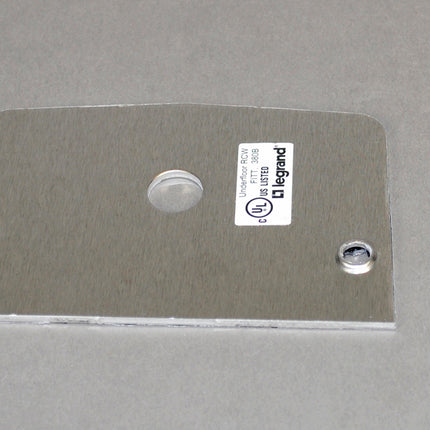 FACE PLT 1 1/8IN OPNG 500 SERIES