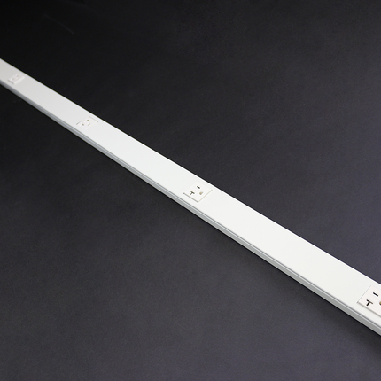 V24GB612 Steel Plugmold® Multioutlet Strip