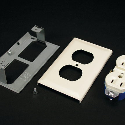 3000 Duplex Grounding Receptacle Cover Fitting