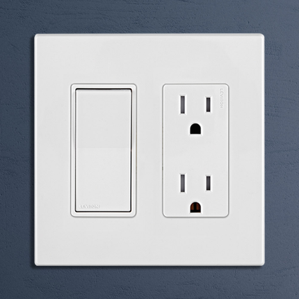 Decora Edge 15 Amp Tamper-Resistant Duplex Outlet, White