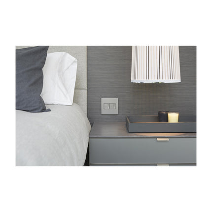 adorne® Satin Nickel 1-Gang Screwless Wall Plate