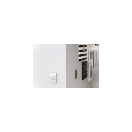 adorne® Satin Nickel 1-Gang Screwless Wall Plate