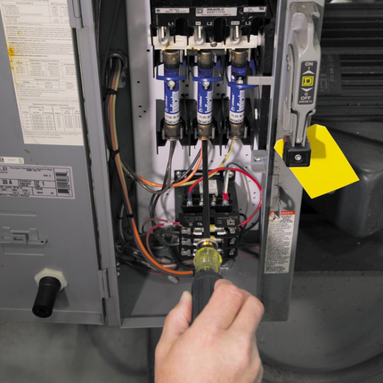 Adjustable Screwdriver, #2 Phillips, 1/4-Inch Slotted