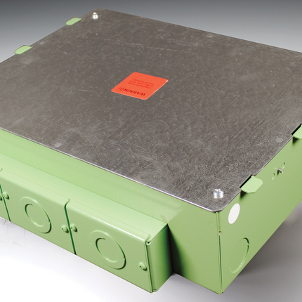 Evolution™ Series Six Gang On-Grade Floor Box
