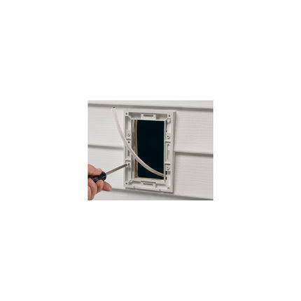 Arlington's Low Profile In Box is excellent for retrofit siding construction. The single gang box replaces an electrical box, siding block, and bubble cover assembly with one unit. Mounts vertically to siding with a lap size of 1/2" and has a white cover.