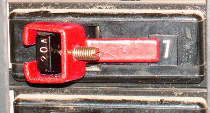 UBL1-RED - Red Universal Breaker Lock Out Device, 250 Pak