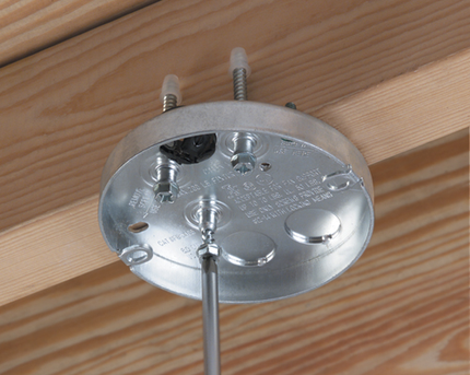 Steel pan box, fan and fixture rated mounting boxes. 70lb fan, 200lb fixture rated. For 1/2" and 5/8" drywall. 6.0 cu.
