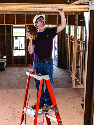 Louisville Ladder 12-Foot Fiberglass Pinnacle Pro Platform Platform Ladder, Type IA, 300-pound Load Capacity, FXP1712