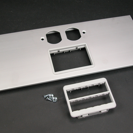 AL5200 Large Multi-Channel Raceway Duplex and Ortronics Cover Plate