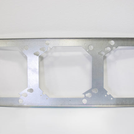 FIXED POSITION BOX MOUNTING BRACKET FOR 16 IN STUDS