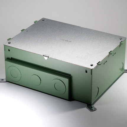 Evolution™ Series Eight Gang On-Grade Floor Box