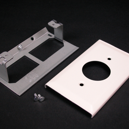 3000 Single Receptacle Cover Fitting