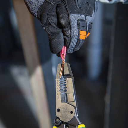Klein-Kurve® Heavy-Duty Wire Stripper 10-20 AWG